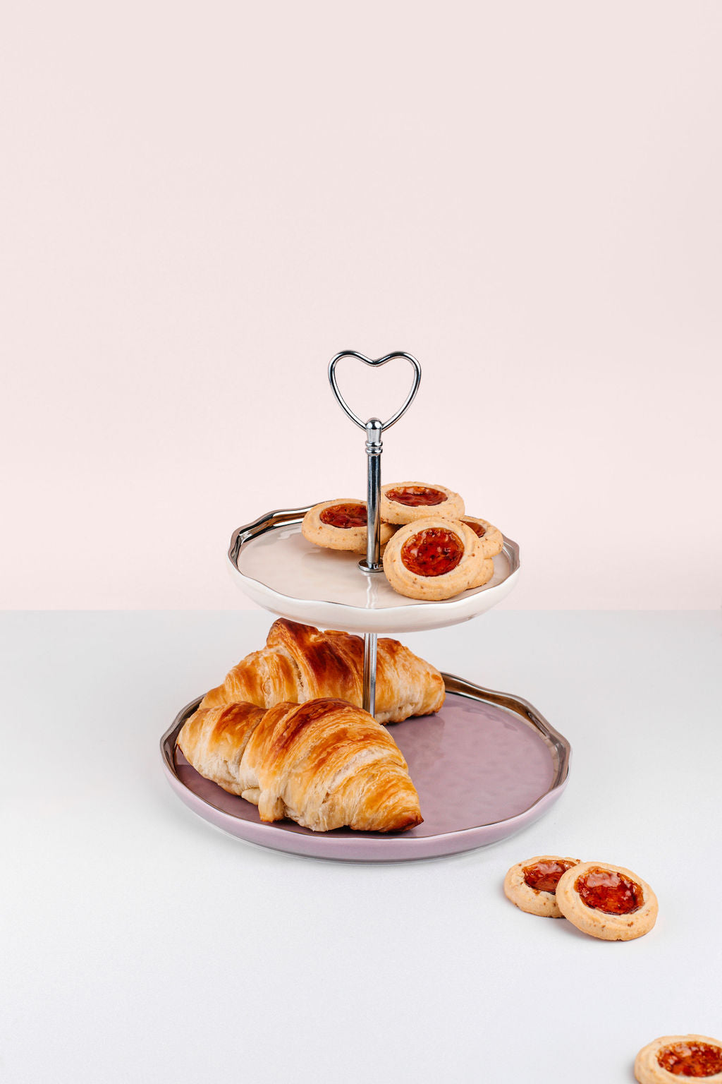 LT Floors of Love - Pink Heart Tier Tray